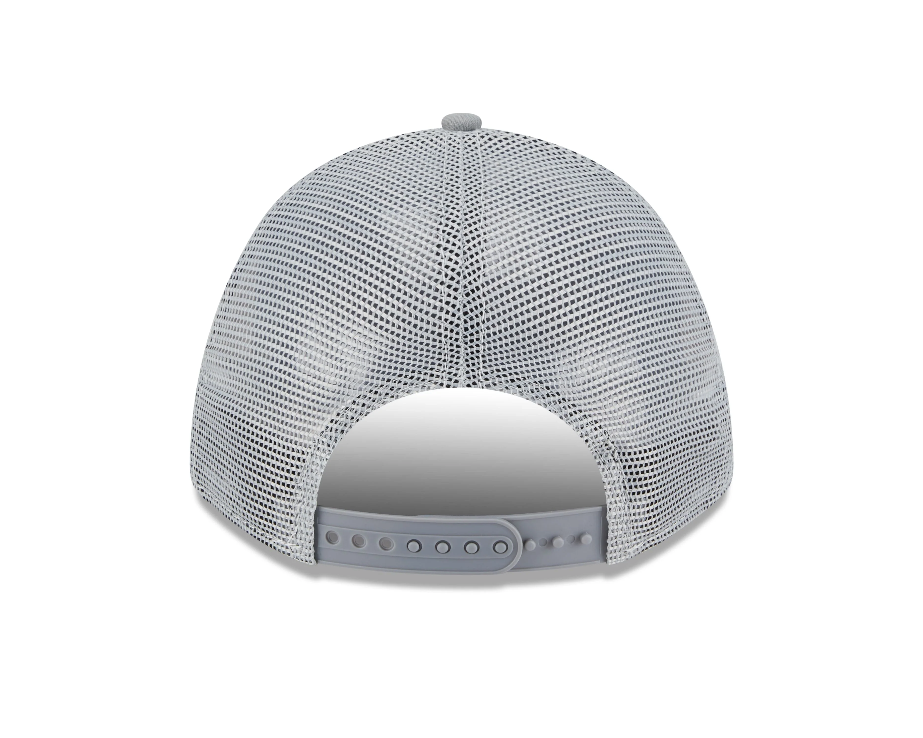 Chicago Cubs Bullseye Graphite Tonal 9Forty Snapback Cap by New Era - Image 5
