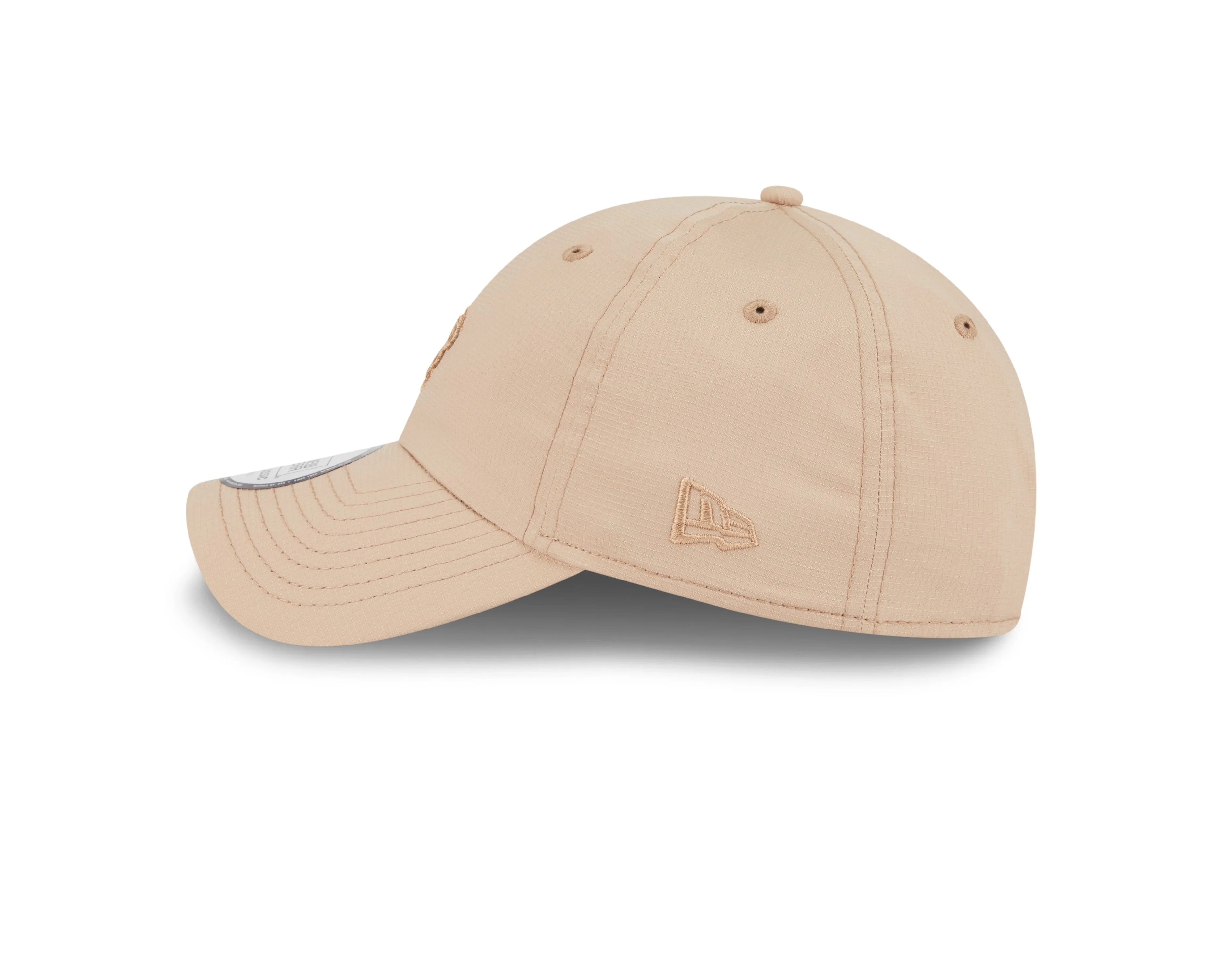 Chicago Cubs Walking Bear Taupe 9Twenty Cap by New Era - Image 5